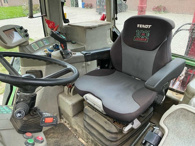 2000 fendt favorit 716 vario vierwielaangedreven landbouwtractor - afbeelding 13 van  32