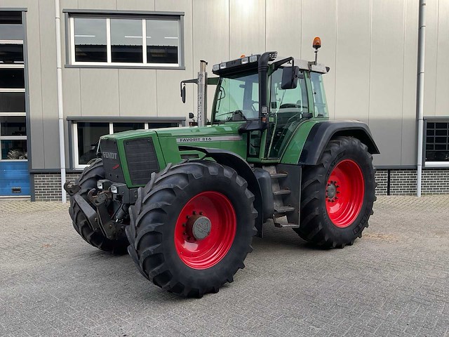 2000 fendt favorit 816 vierwielaangedreven landbouwtractor - afbeelding 1 van  29