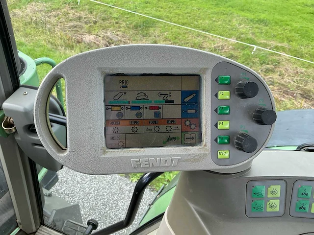 2000 fendt vario 711 vierwielaangedreven landbouwtractor - afbeelding 36 van  44