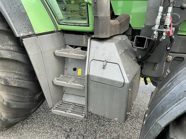 2000 fendt vario 711 vierwielaangedreven landbouwtractor - afbeelding 18 van  33