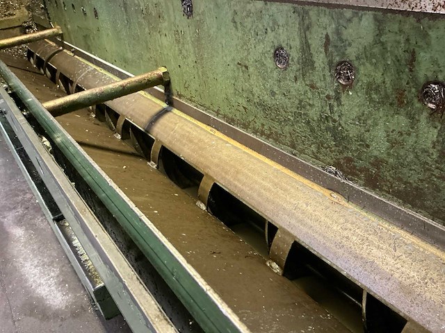 2000 ferrari b17 universele freesmachine - afbeelding 16 van  30