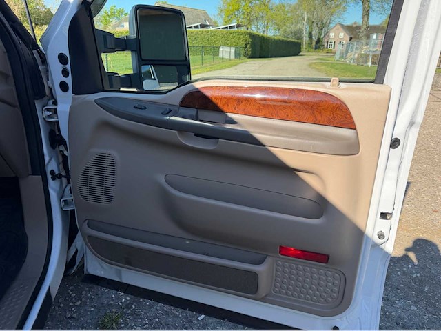 2000 ford excursion limited 7.3 v8 diesel bedrijfswagen - afbeelding 5 van  45