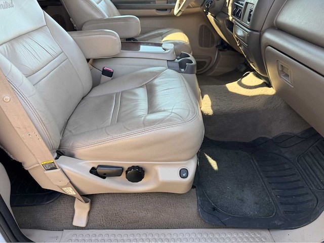 2000 ford excursion limited 7.3 v8 diesel bedrijfswagen - afbeelding 24 van  38
