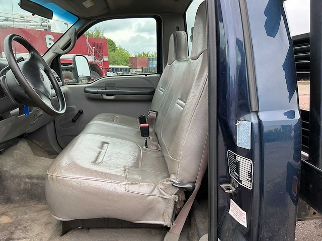 2000 ford triton v8 f350 bedrijfswagen - afbeelding 6 van  7