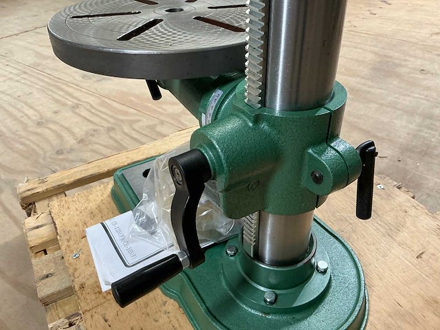 2000 fremark ch-16n tafelboormachine - afbeelding 9 van  10