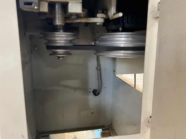 2000 gomad fds tafel- en spilfreesmachine - afbeelding 3 van  11