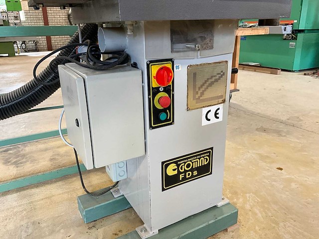 2000 gomad fds tafel- en spilfreesmachine - afbeelding 11 van  11