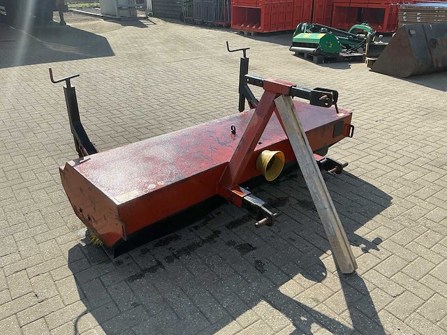 2000 hekamp 205 veegmachine - afbeelding 1 van  6