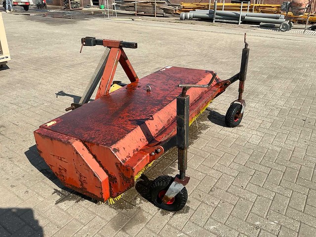 2000 hekamp 205 veegmachine - afbeelding 3 van  6
