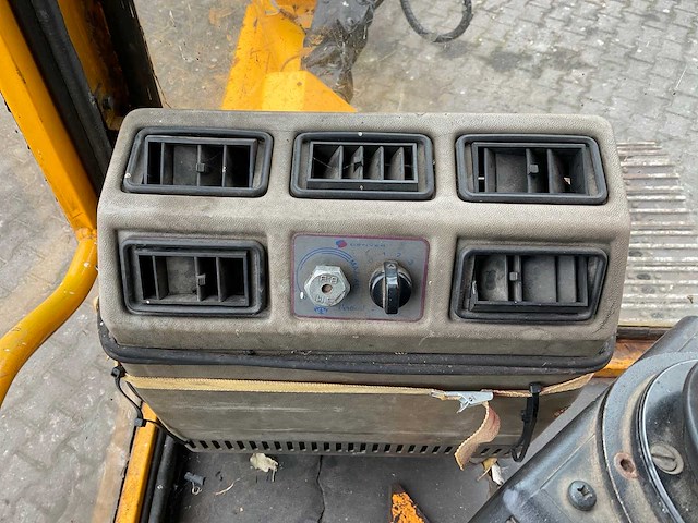 2000 herder mb120ls herigam rups maaimachine - afbeelding 16 van  29