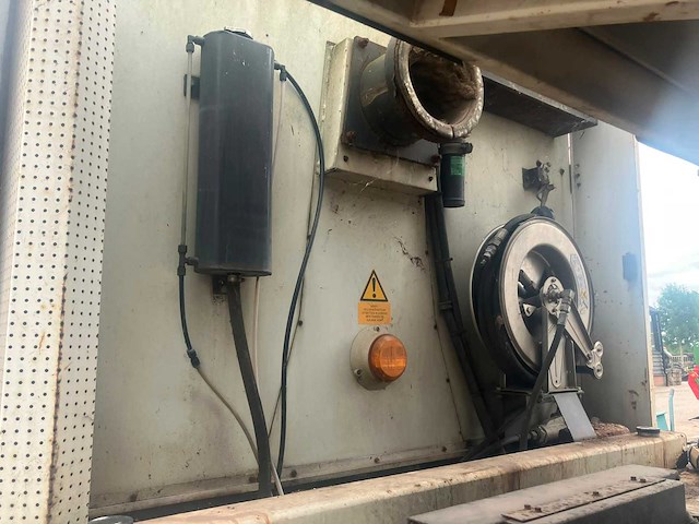 2000 hofmans hmf-416 zelfrijdende veegmachine - afbeelding 10 van  22