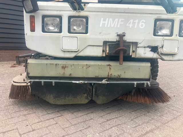 2000 hofmans hmf-416 zelfrijdende veegmachine - afbeelding 16 van  22
