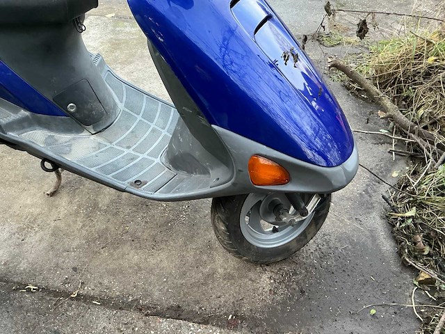 2000 honda hf07 motorscooter - afbeelding 7 van  10