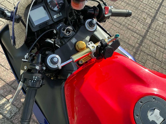 2000 honda sport cbr 900rr fireblade motorfiets - afbeelding 9 van  25