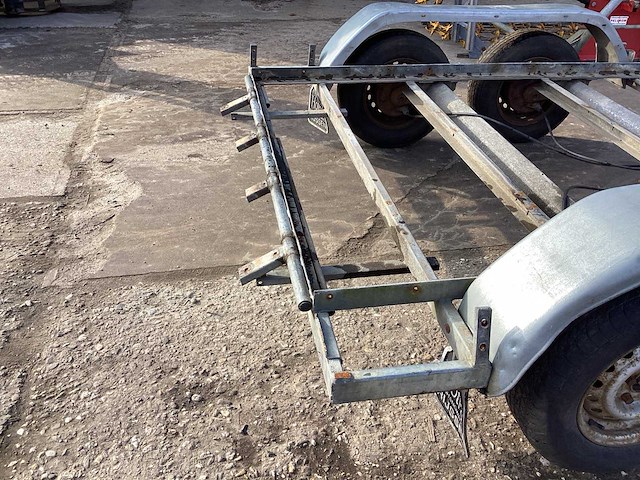 2000 hotrarijs onderstel vt paardentrailer - afbeelding 10 van  10