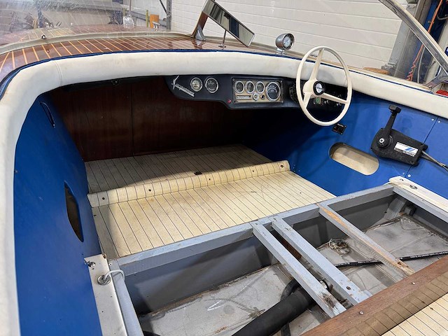 2000 houten motorboot - afbeelding 3 van  21