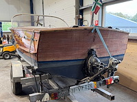 2000 houten motorboot - afbeelding 16 van  21
