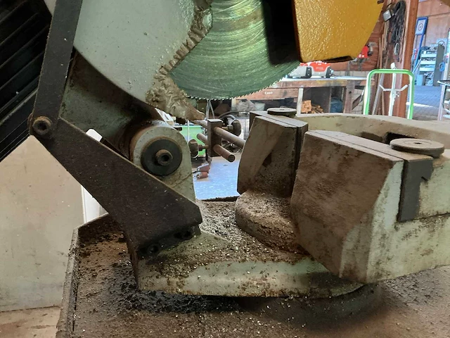 2000 huvema h275 industrie afkortcirkelzaagmachine - afbeelding 4 van  15