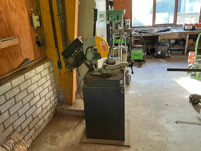 2000 huvema h275 industrie afkortcirkelzaagmachine - afbeelding 5 van  15