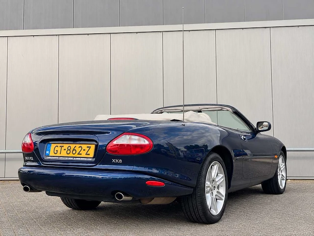2000 jaguar xk8 4.0 v8 convertible personenauto - afbeelding 13 van  18