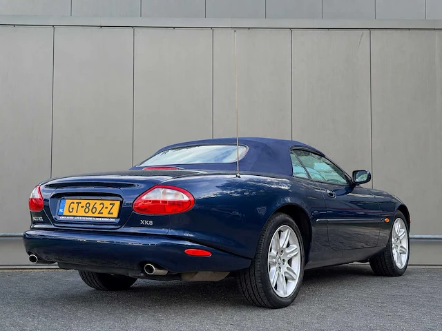 2000 jaguar xk8 4.0 v8 convertible personenauto - afbeelding 17 van  18