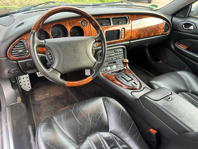 2000 jaguar xkr 4.0 v8 convertible automaat, 50-lrg-6 - afbeelding 17 van  20