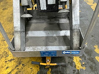 2000 jlg p35ac hoogwerker / personenlift - afbeelding 9 van  9