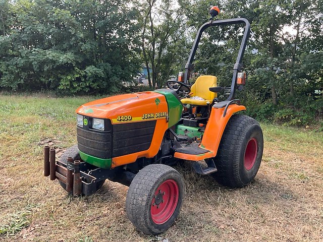 2000 john deere 4400 minitractor - afbeelding 1 van  18