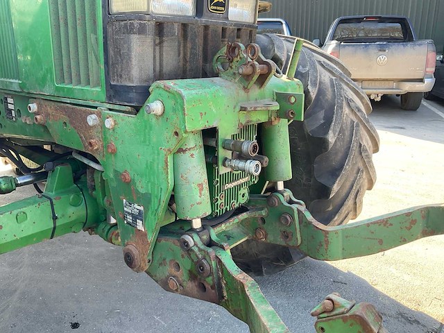 2000 john deere 6910 vierwielaangedreven landbouwtractor - afbeelding 6 van  20