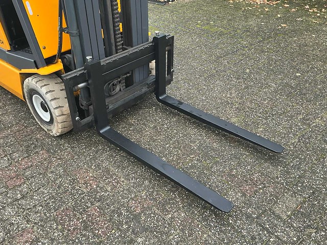 2000 jungheinrich vorkheftruck - afbeelding 11 van  31