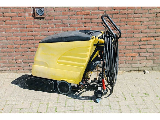 2000 kärcher br530xlbat vloerreiniger - afbeelding 2 van  4