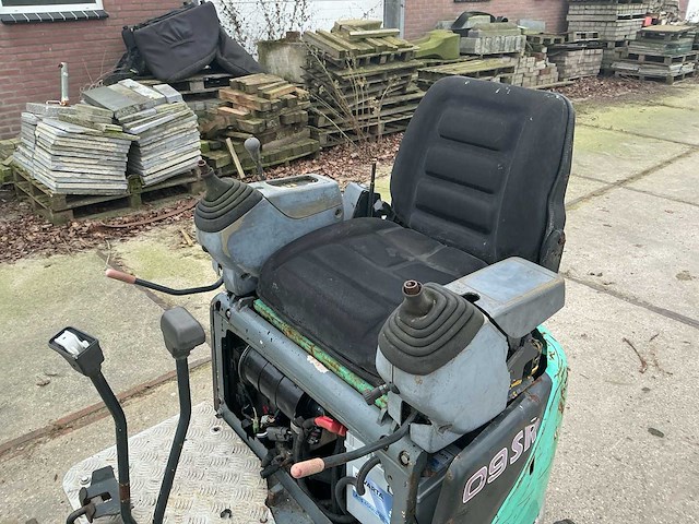 2000 kobelco 09sr minigraafmachine - afbeelding 13 van  15