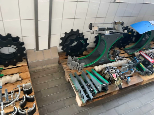 2000 krones variomatic roterende labelmachine - afbeelding 2 van  31