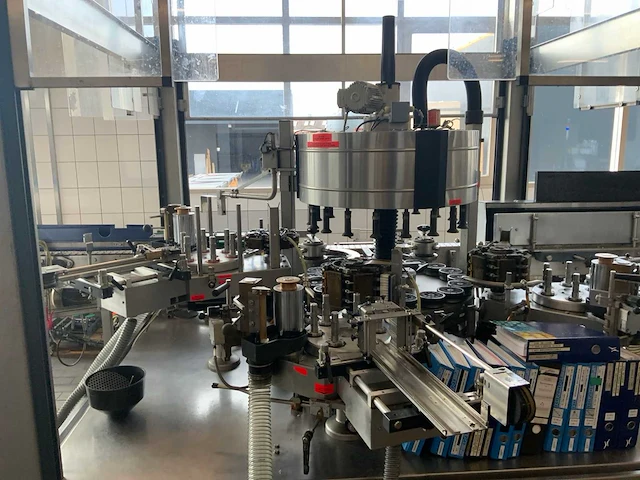 2000 krones variomatic roterende labelmachine - afbeelding 21 van  31