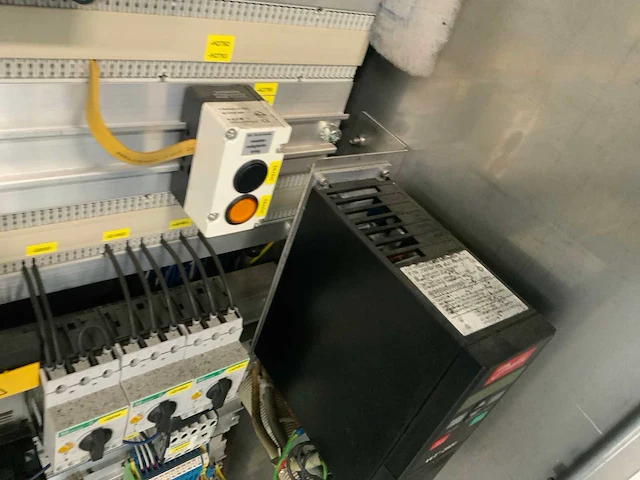 2000 krones variomatic roterende labelmachine - afbeelding 16 van  31