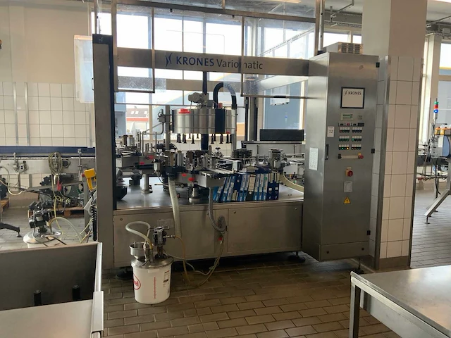2000 krones variomatic roterende labelmachine - afbeelding 12 van  31