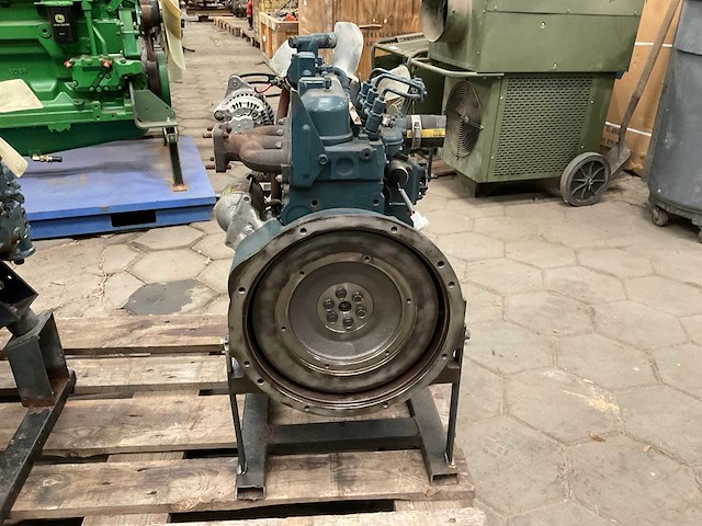 2000 kubota d905 dieselmotor - afbeelding 2 van  9