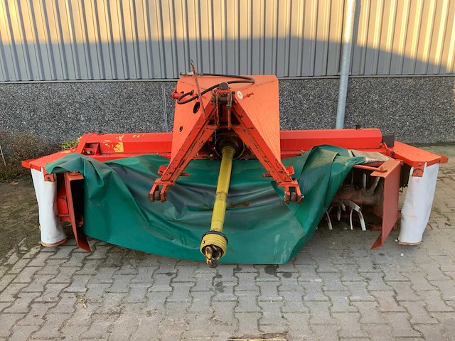 2000 kuhn fc280f frontmaaier / grasmaaier - afbeelding 4 van  11
