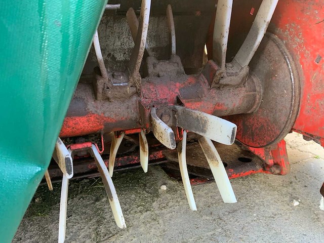 2000 kuhn fc280f frontmaaier / grasmaaier - afbeelding 10 van  11