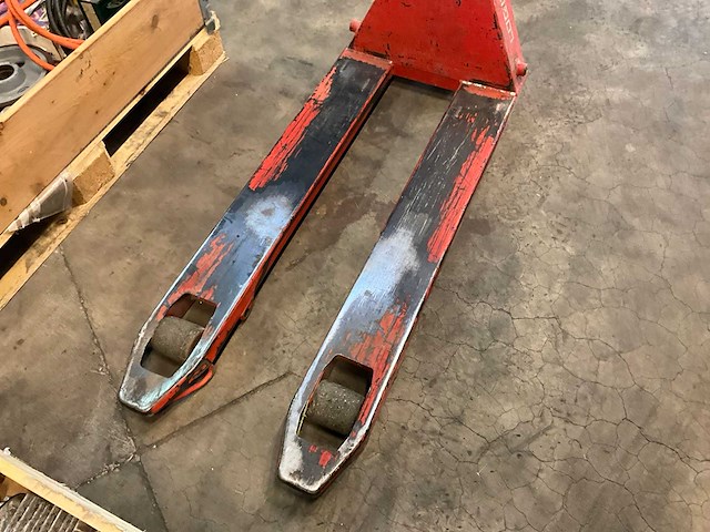 2000 logitrans gl 2500 hand hydraulische palletwagen - afbeelding 2 van  5