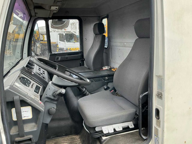 2000 man 8.163 vrachtwagen - afbeelding 13 van  15