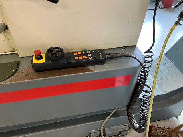 2000 mas mcv1000 cnc verticale bewerkingscentrum - afbeelding 15 van  34