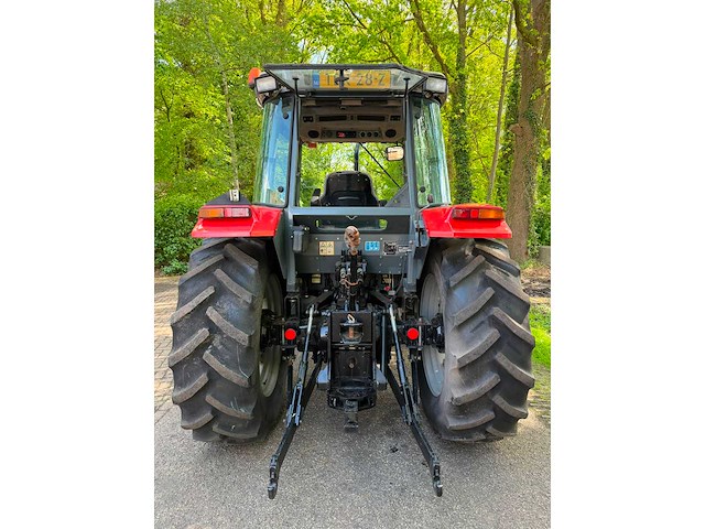 2000 massey ferguson 4225 vierwielaangedreven landbouwtractor - afbeelding 5 van  12