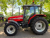 2000 massey ferguson 4225 vierwielaangedreven landbouwtractor - afbeelding 7 van  12