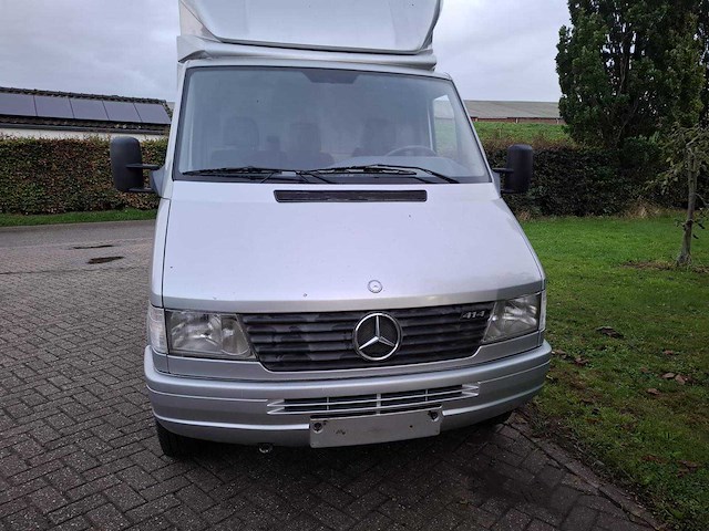 2000 mercedes-benz 414 bedrijfswagen - afbeelding 19 van  23