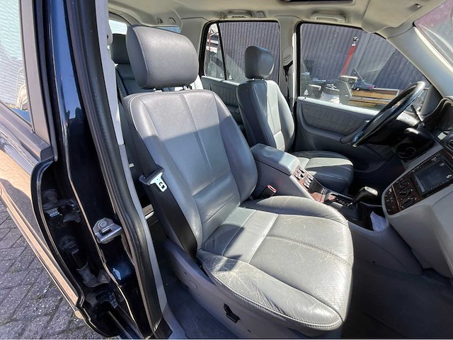2000 mercedes-benz m-klasse 270 cdi personenauto - afbeelding 9 van  32