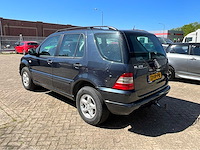 2000 mercedes-benz m-klasse 270 cdi personenauto - afbeelding 30 van  32