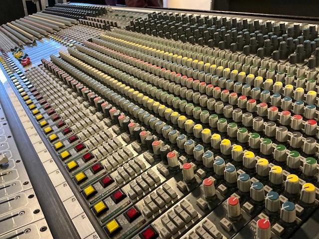 2000 midas xl250-48 analoge mengtafel - afbeelding 2 van  18