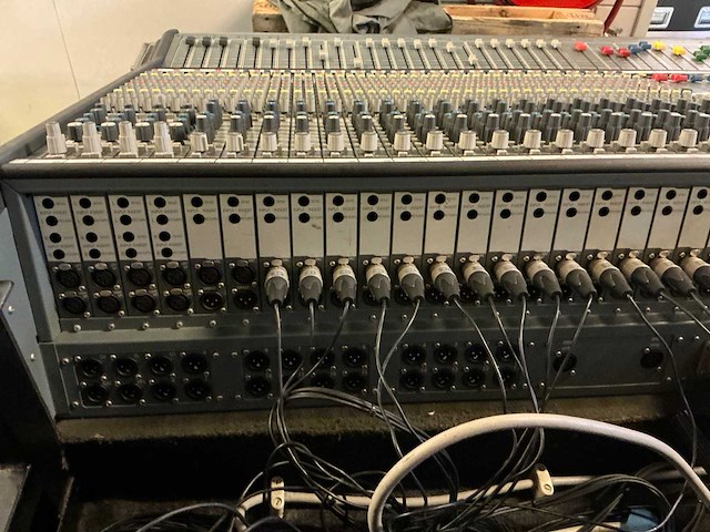 2000 midas xl250-48 analoge mengtafel - afbeelding 3 van  18