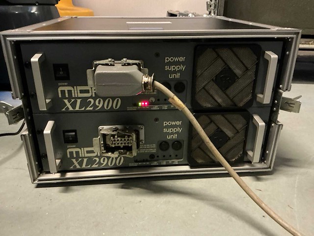 2000 midas xl250-48 analoge mengtafel - afbeelding 8 van  18